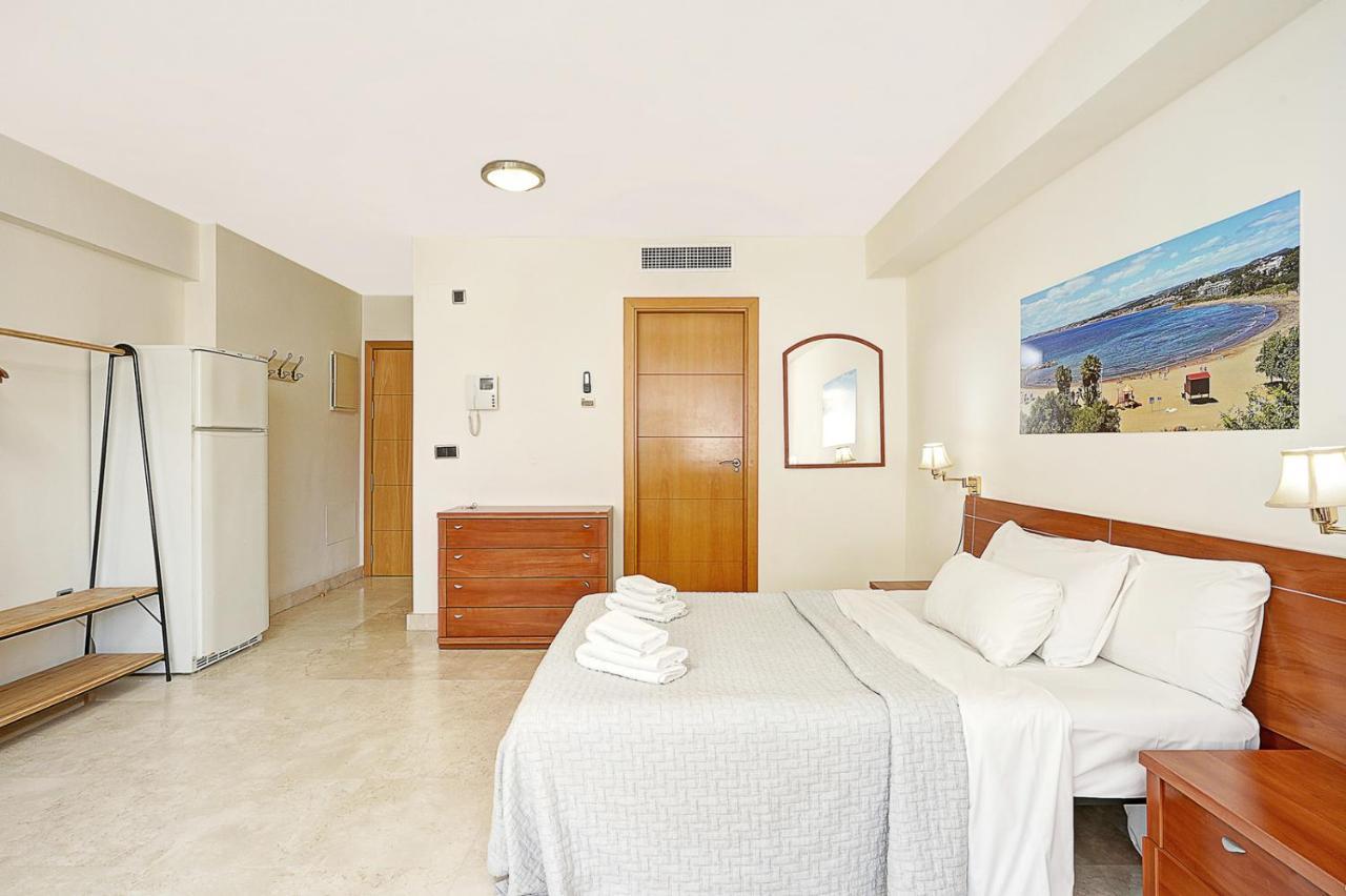 Apartamento En 1ª Linea De Playa, Estepona Centro Kültér fotó